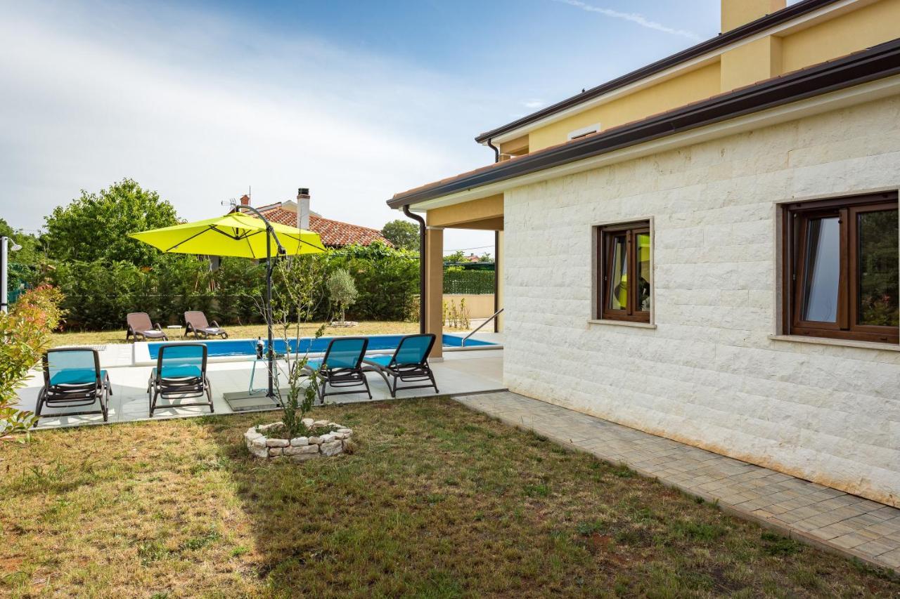 Villa Carneol Kaldanija Exterior photo